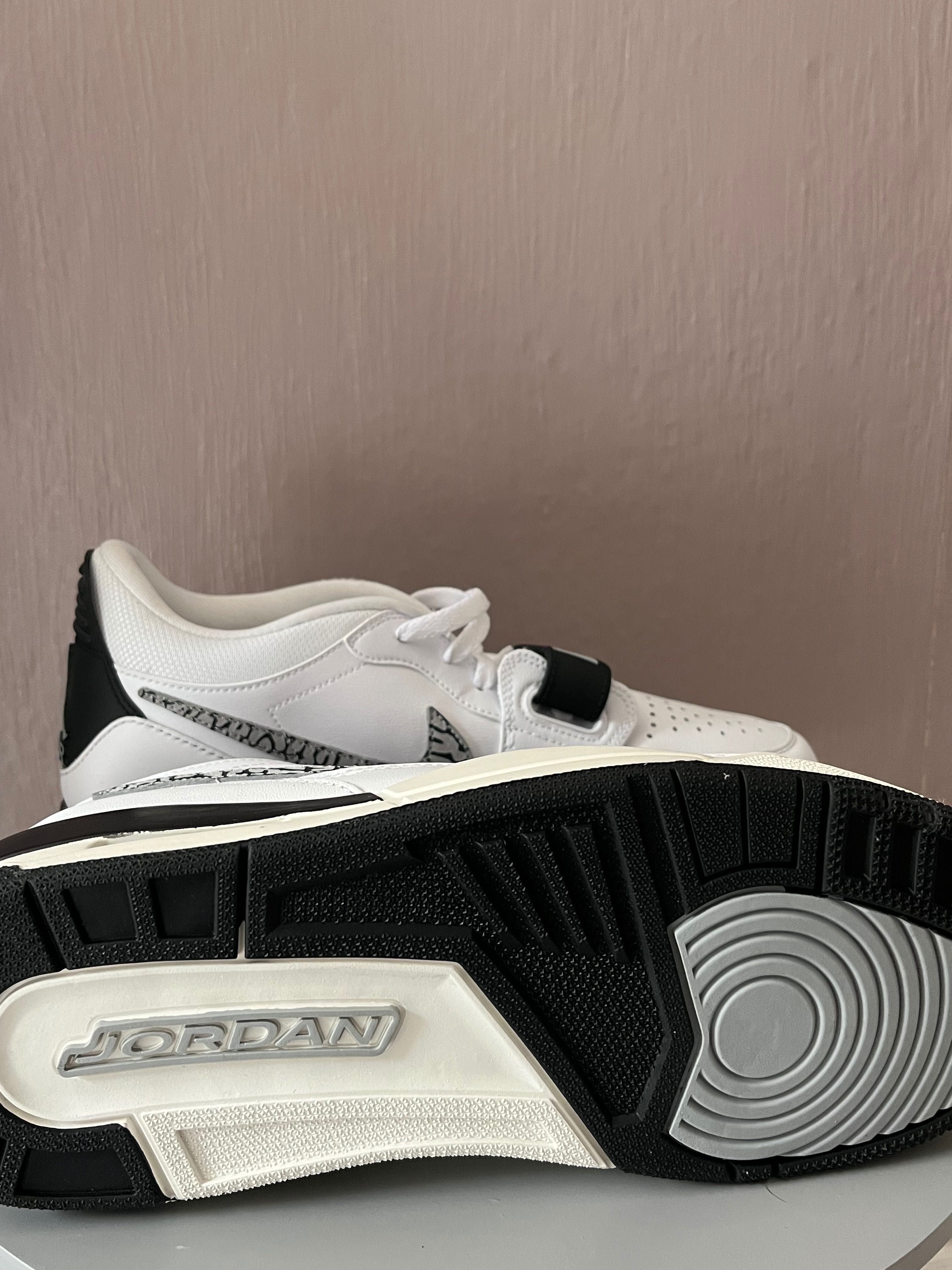 Маратонки Nike Air Jordan Legacy 312 Low