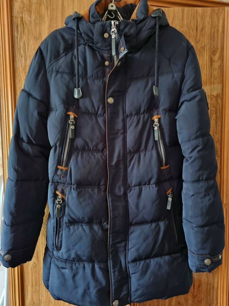 Куртка зимняя, 44-46