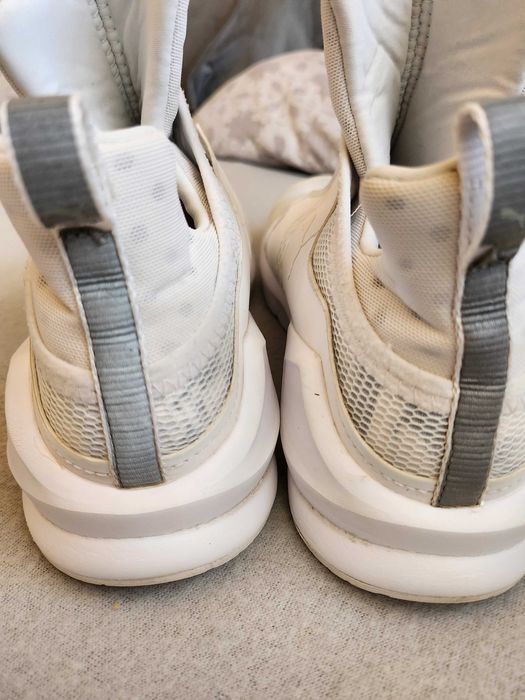 Маратонки puma 37.5