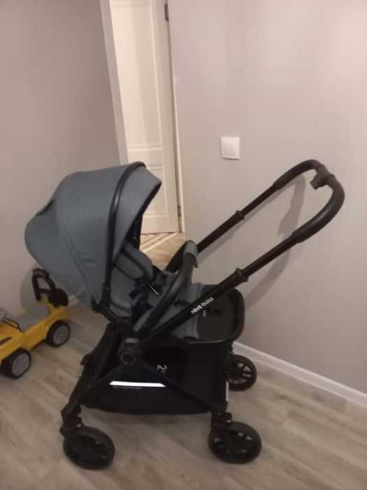 Коляска 2 в 1 ининг беби