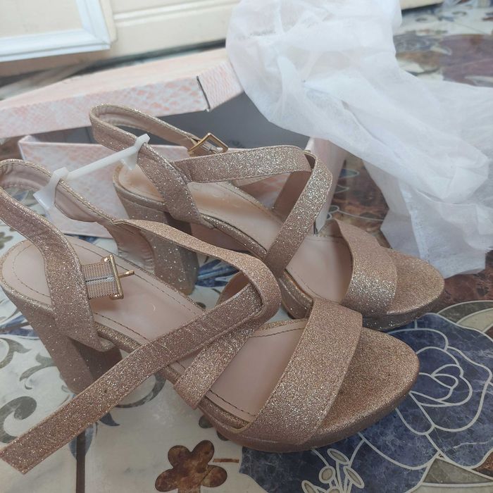 Sandale evenimente talpă înaltă auriii 37/38