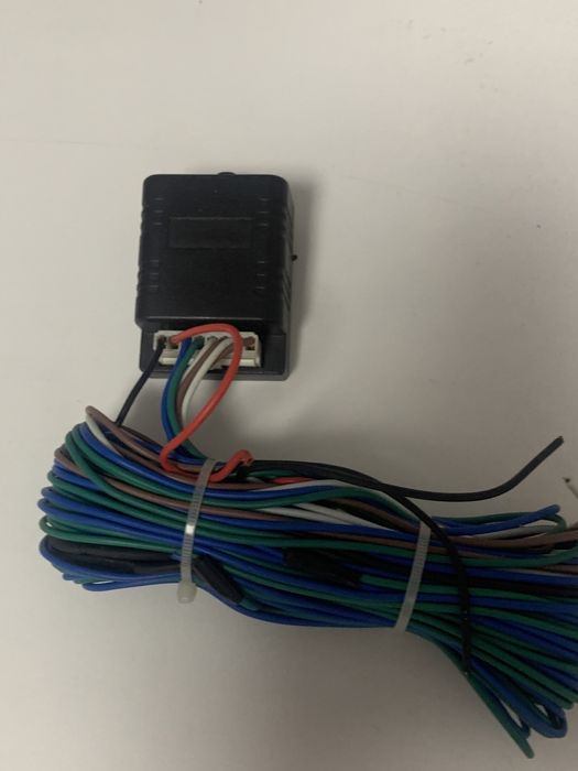 Modul pentu închidere centralizată universala.