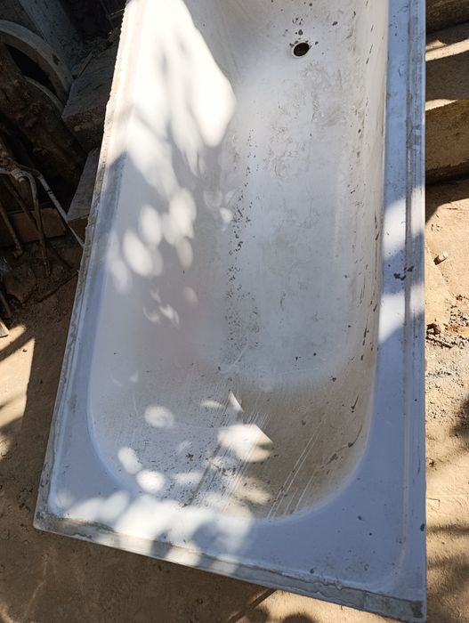 Продам ванну акрил ,