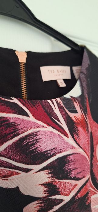 Ted Baker рокли размер 2 и 3/М като нови