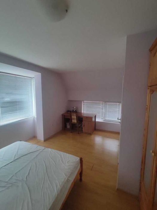 Дава се под наем Двустаен апартамент в Пловдив, Кършияка - 80 кв.м за 357 € - Снимка #3