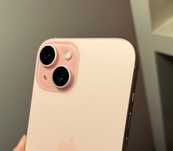 iPhone 15 Roz, 256 GB, ca și nou