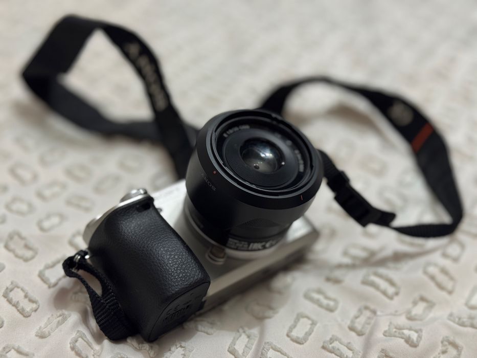 Vand aparat foto SONY ALPHA 6000