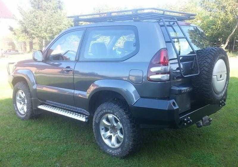 Scara TOYOTA LAND CRUISE J120 din OTEL pentru usa din spate