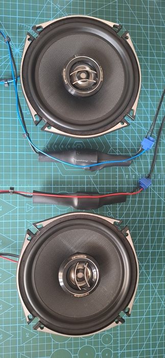 Carrozzeria TS J 1710A Pioneer kalonka