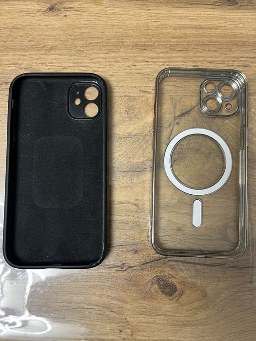 Отдам бесплатно чехлы на 11 и 13 айфон