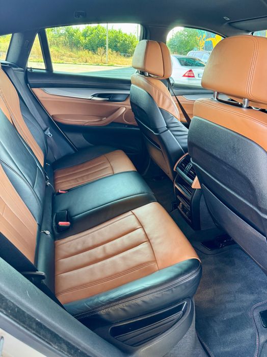 BMW x6 an 2018 4.0 313 cp