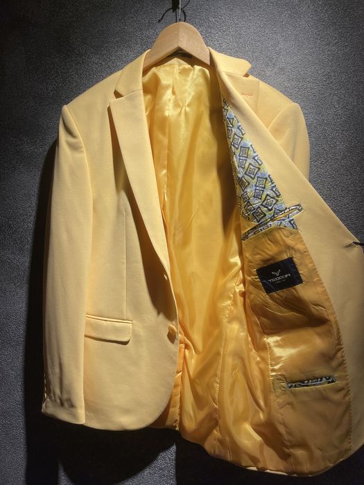 Чисто Ново мъжко спортно сако TEODOR - размер 50 M, L - жълто