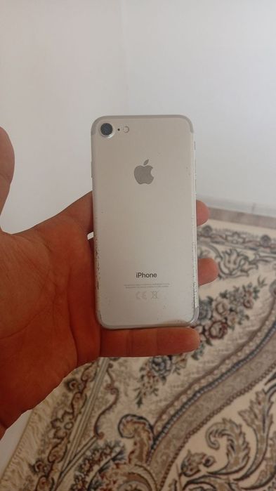 iphone 7  narxi  950 min