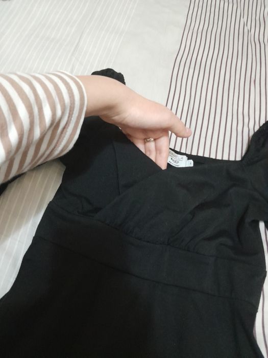 2 чёрных платья.