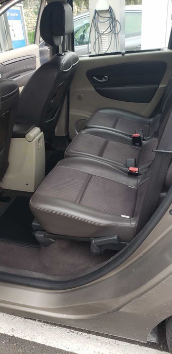 renault scenic III 1.9 DCI 130 de cai 7 locuri