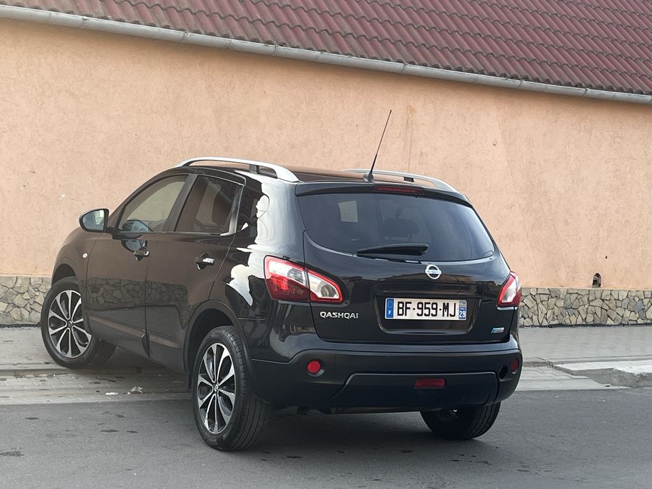 Vand nissan Qashqai an fabricatie 2011