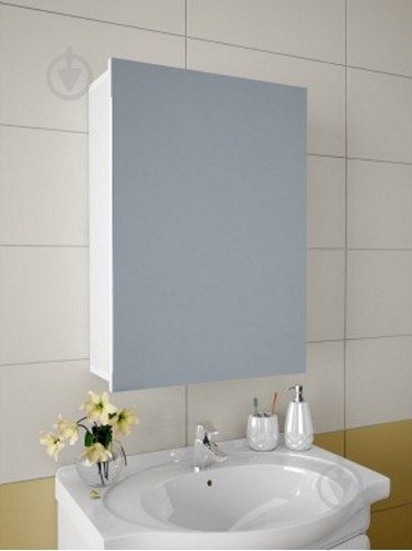 Зеркальный шкафчик новый шириной 40 см