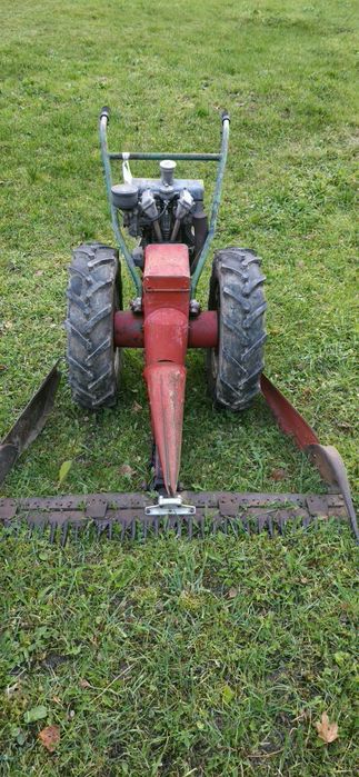 Motocoasa cu lama de 1.20