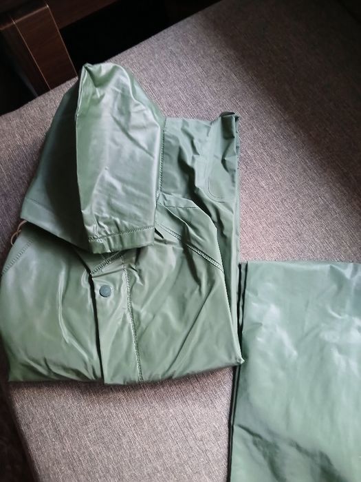 Дъждобран от PVC/полиестер