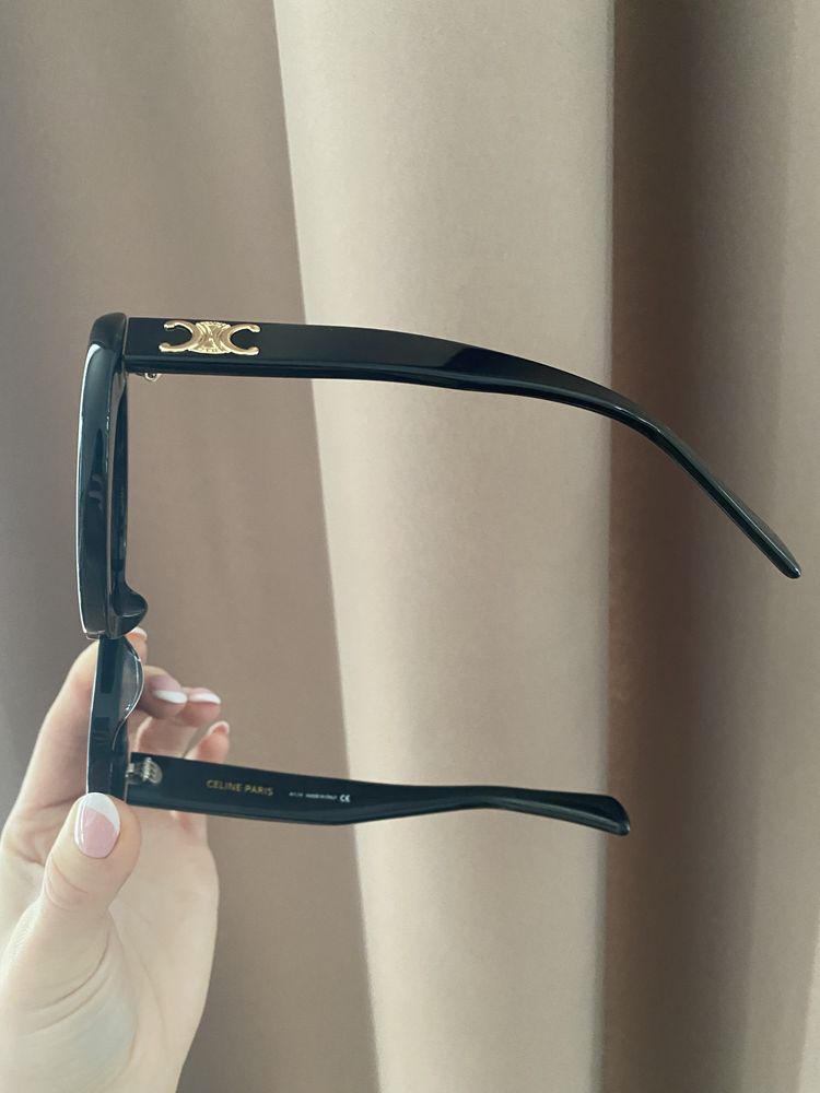Дамски слънчеви очила Celine Triomphe CL40194U Black