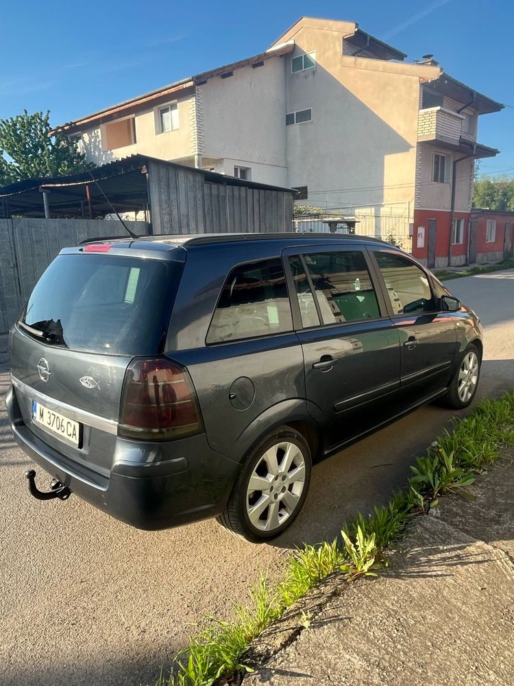 Опел Зафира В Opel zafira B