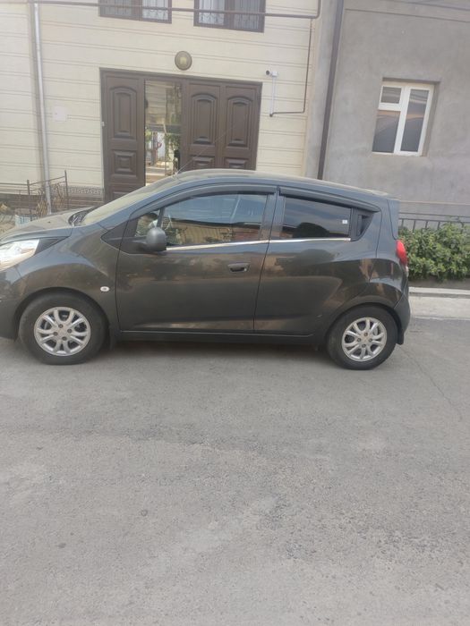 Spark 2017 Mexanika Metan Xolati yaxshi narxini kelishamz