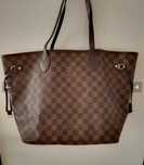 Маркова дамска чанта Louis Vuitton+ Подарък обеци,брошка