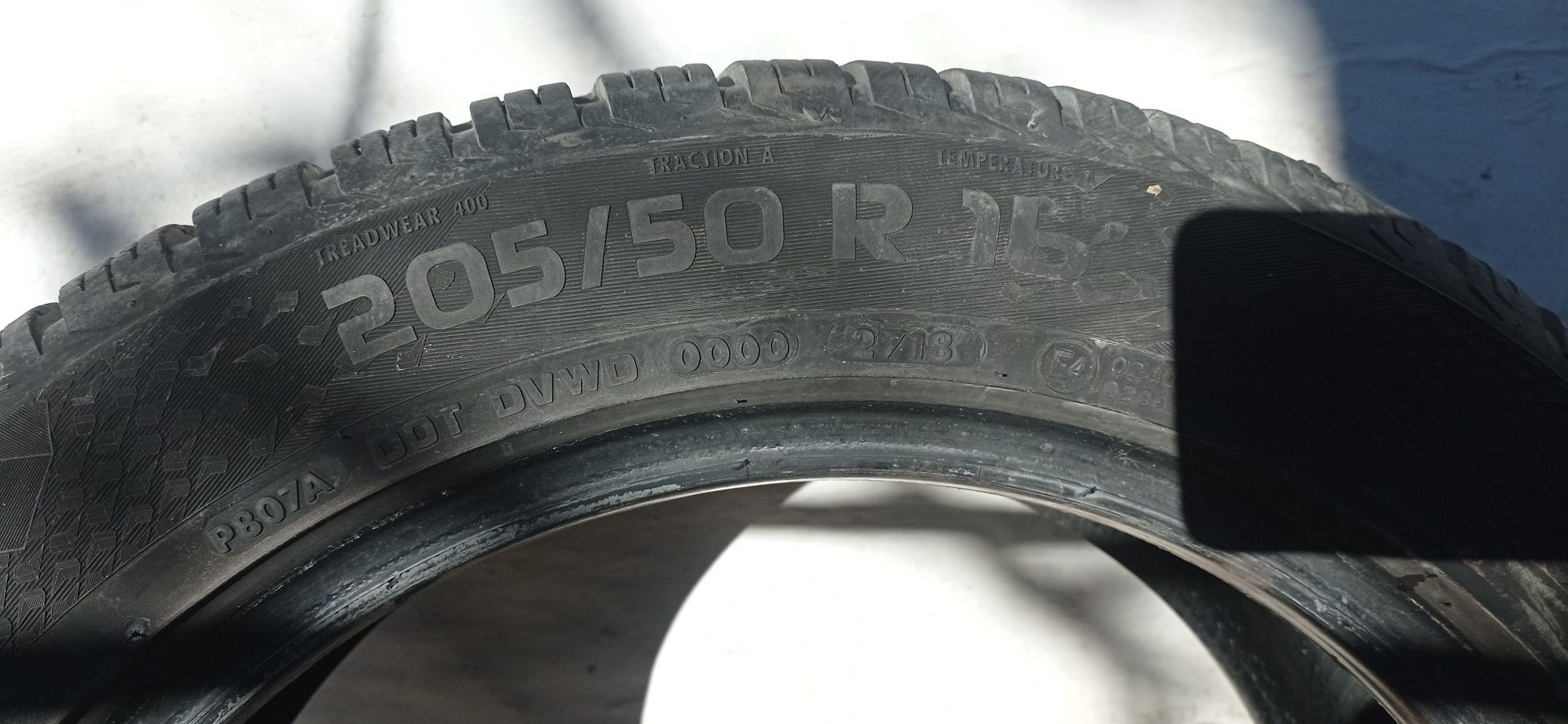 Две зимни гуми 205/50/16