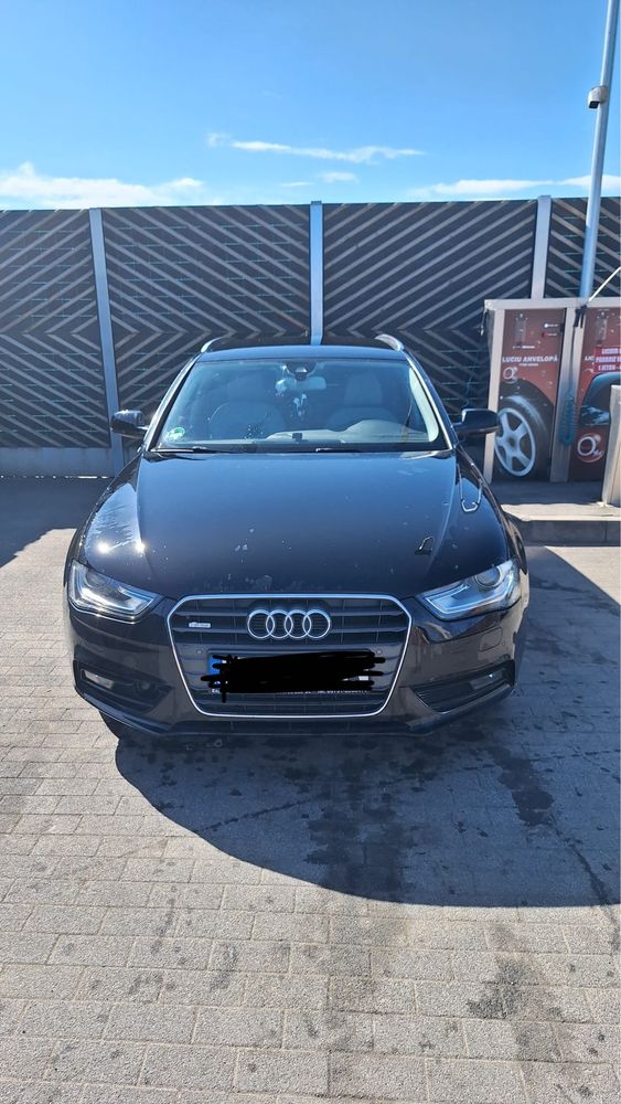 Audi a4  2014 nu fac schimburi masina merge foarte bine