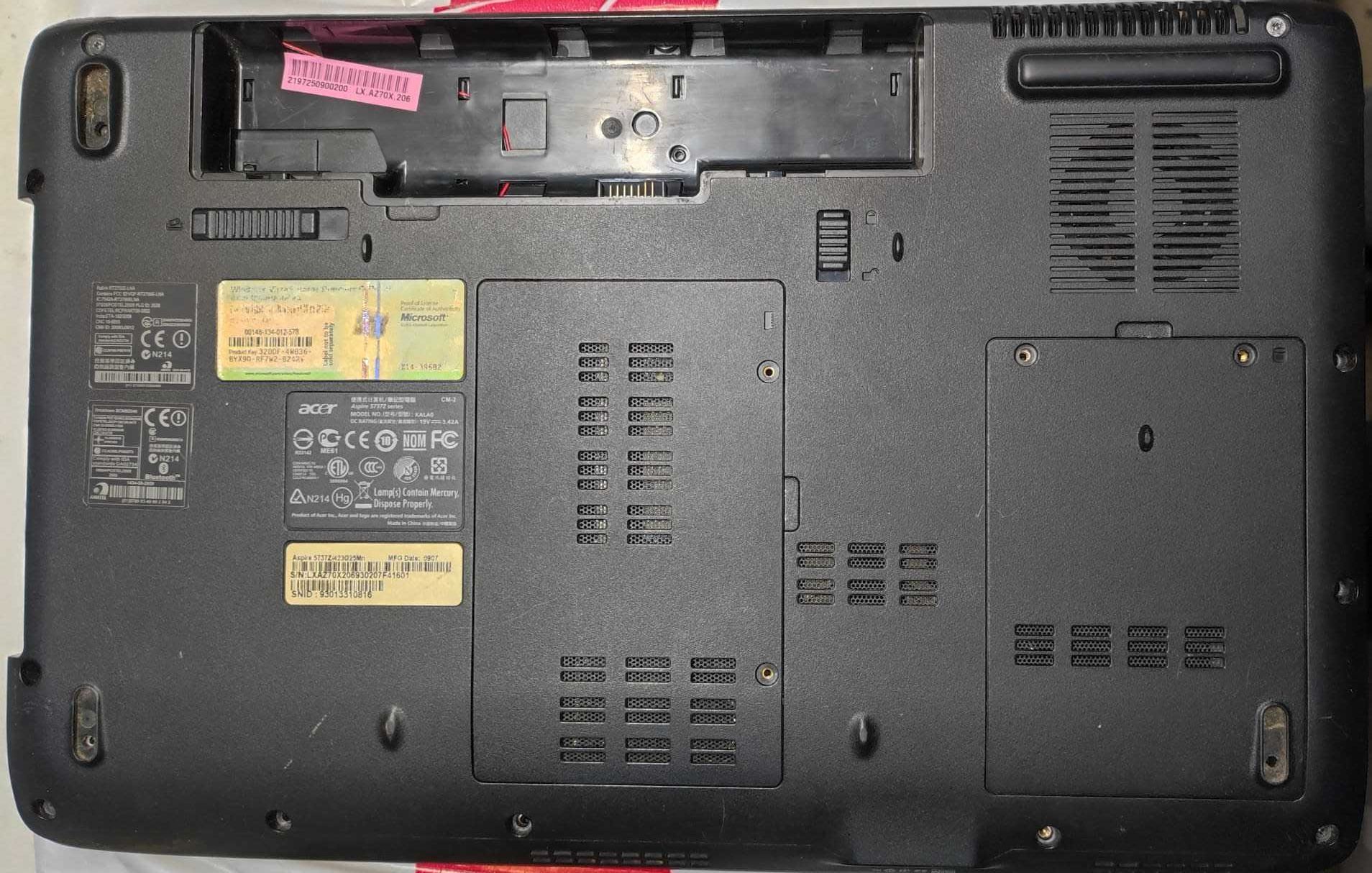 Dezmembrez laptop Acer 5737z