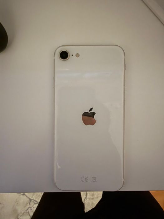 Vand Iphone se 128 gb
