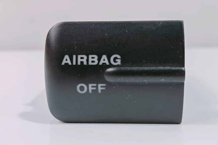 Buton  Airbag 1M1919235A Seat Leon prima generatie 1M