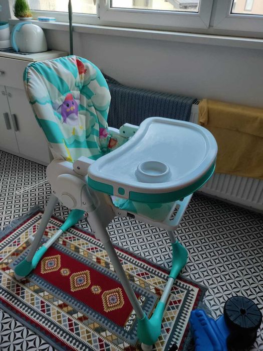 Scaun bebeluș diversificare