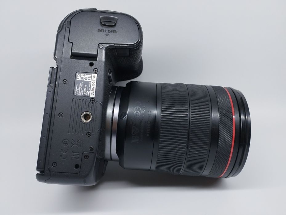 Canon EOS R6 Kit, yaxshi holatda