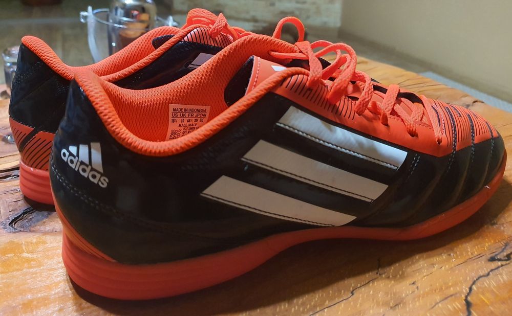 Ghete de indoor football