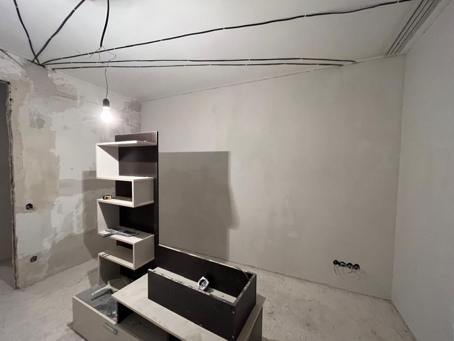 Стенка под тв в хорошем состоянии отдам даром