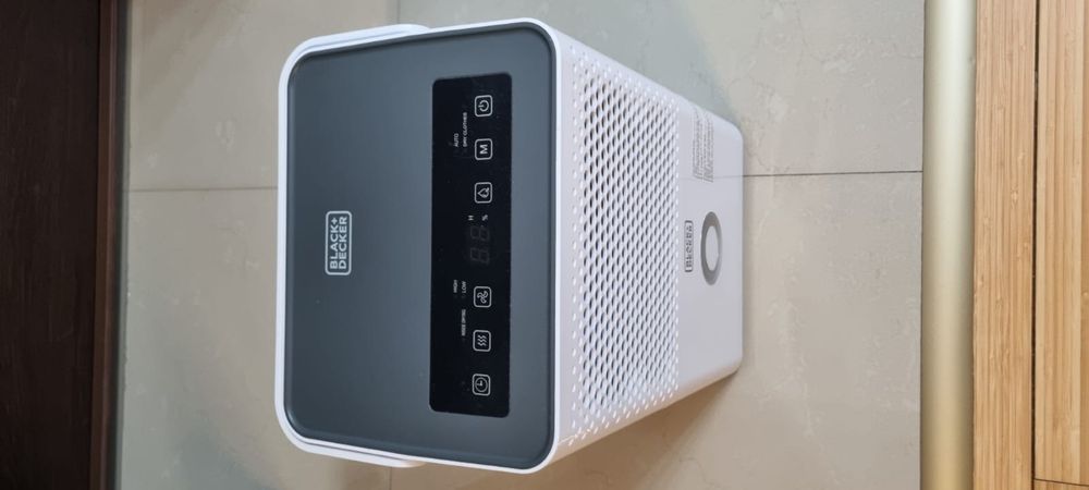 Dezumidificator Black and Decker