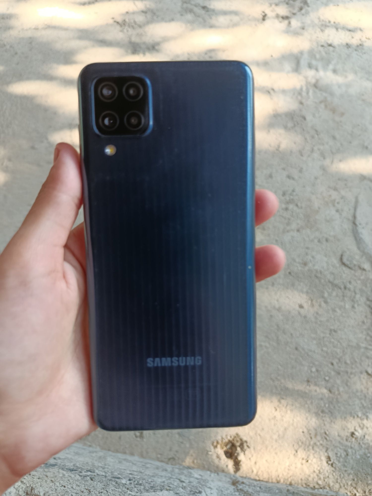 Samsung Galaxy M12  kafolati bilan