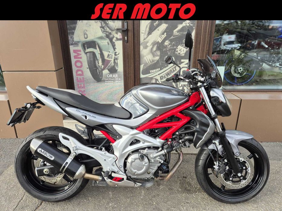 Suzuki SFV 650 Gladius ~ Garantie ~ Rate directe fără DOBÂNDA ~