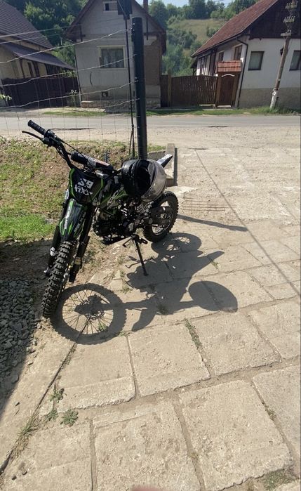 Se vinde cross 125 cc