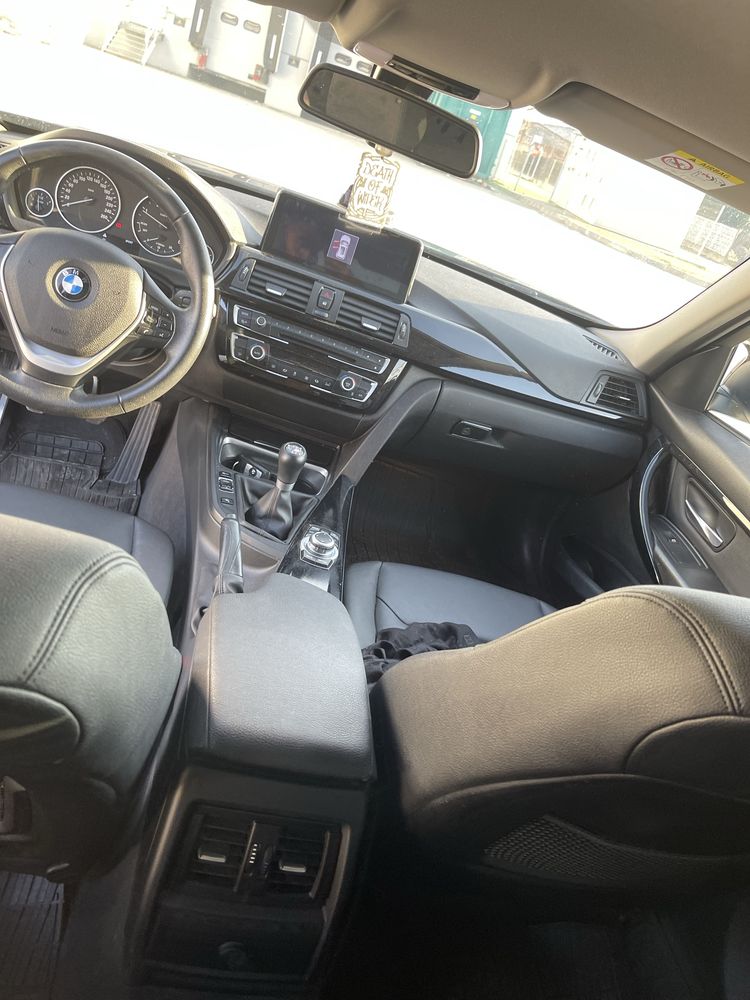 BMW seria 3 F30 320d