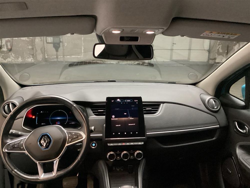 RENAULT ZOE 52 KWH - FIRST EDITION - R135 - всички екстри