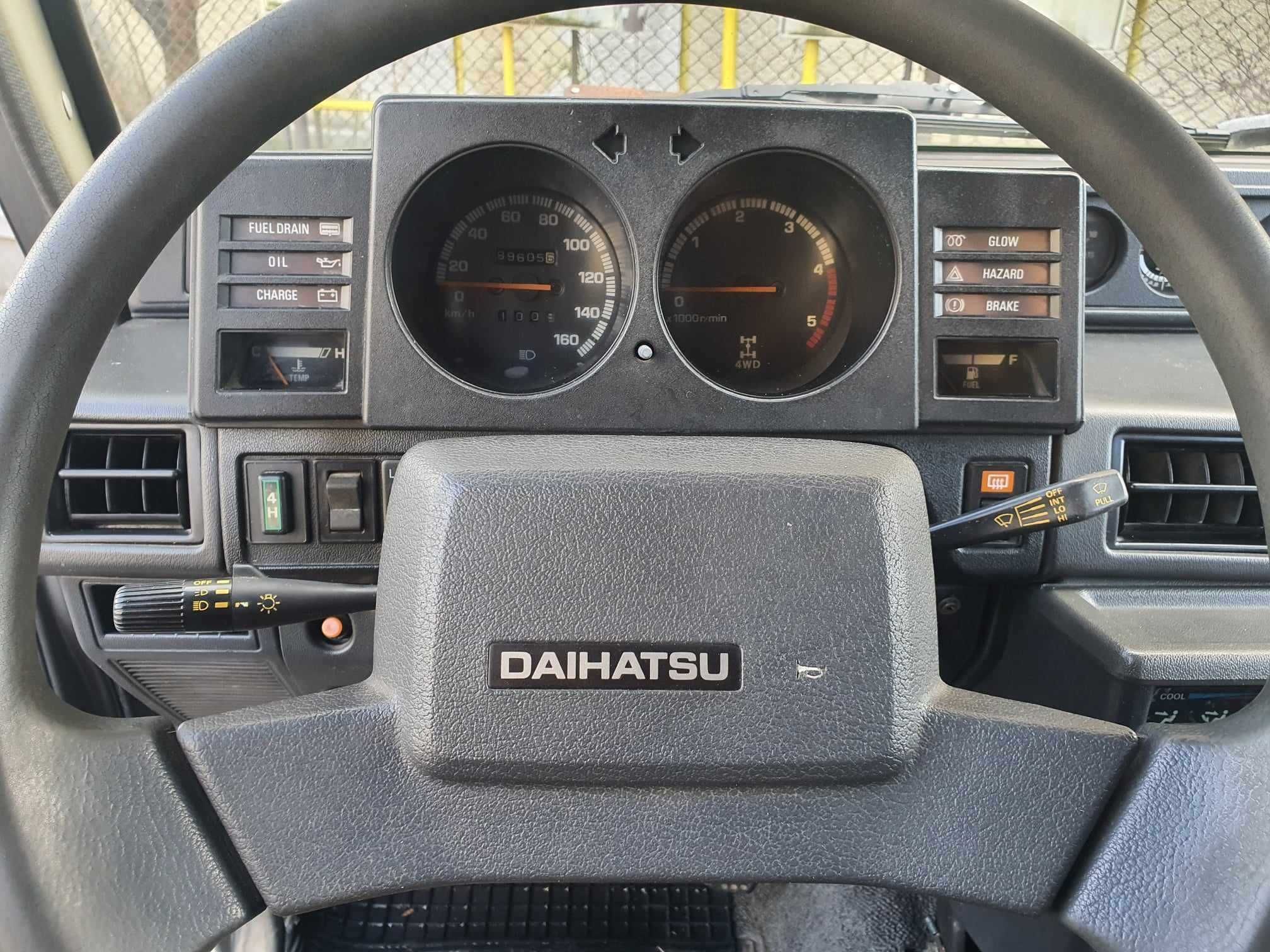 Vand Daihatsu Rocky El