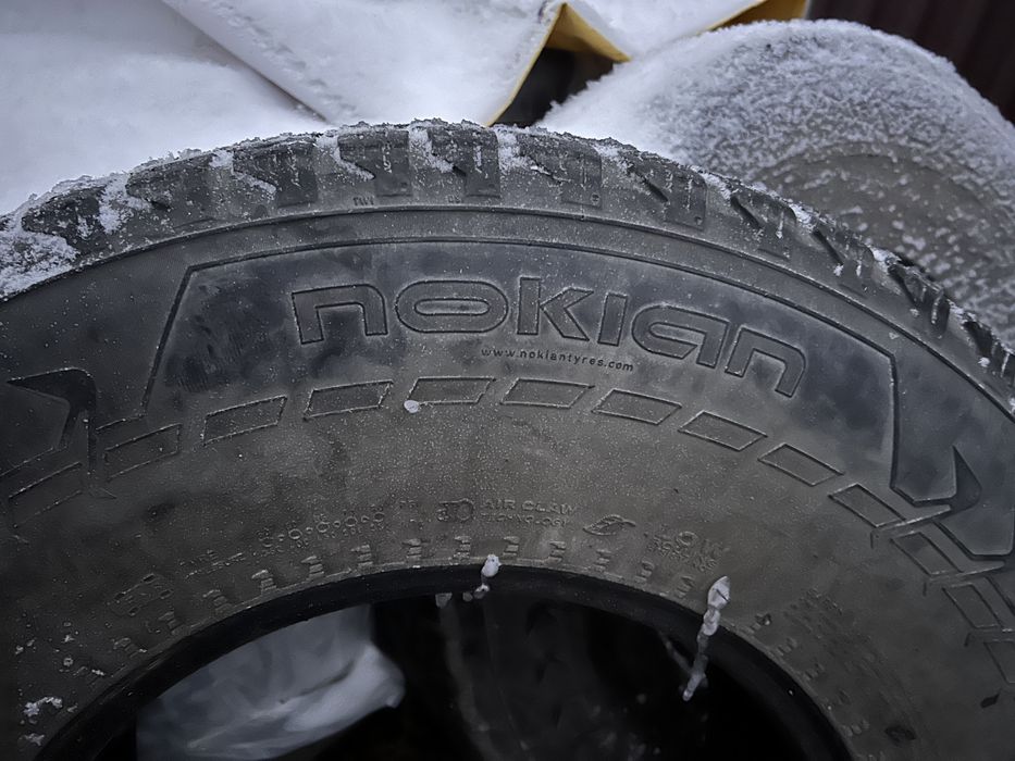 Зимние шины 285/75/R16