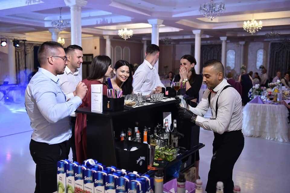 Bar mobil pentru evenimente