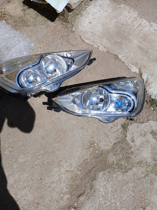 Faruri ford S-max, Galaxy