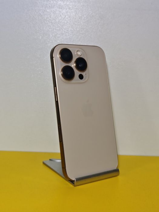 16 Pro 128 GB Desert Titanium