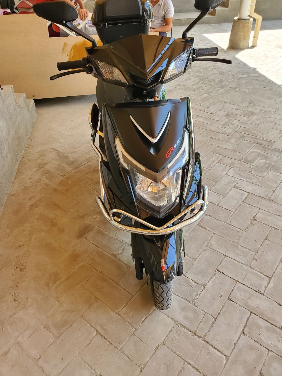 Mopedlar-skuterlar