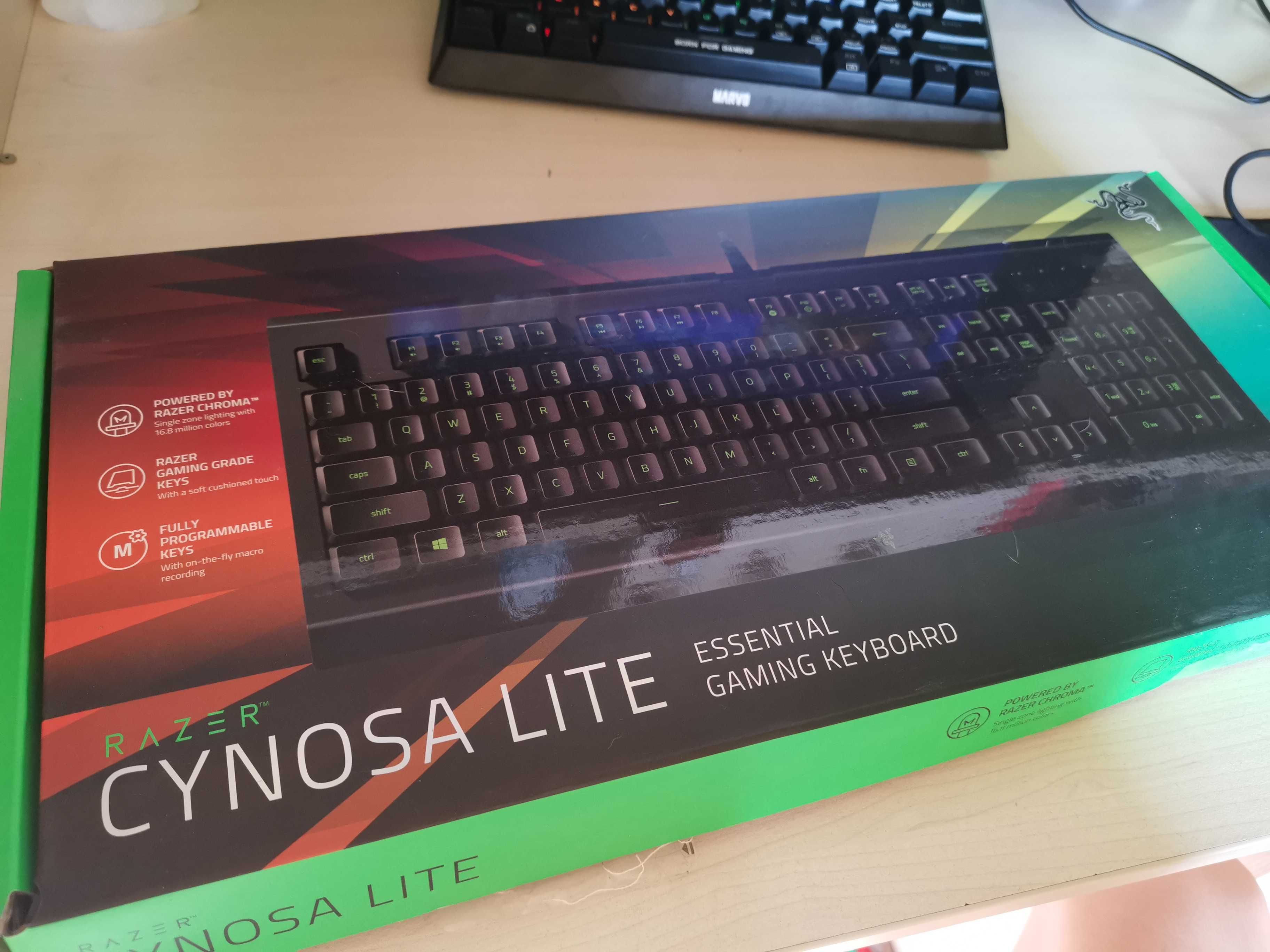 Геймърска клавиатура Razer cynosa lite