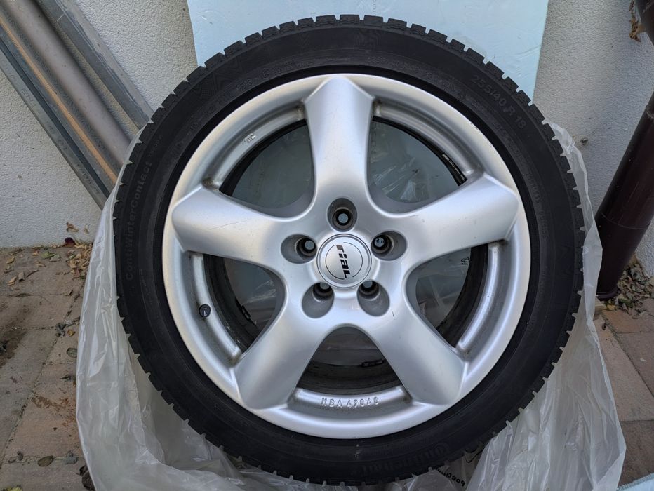 Vand 4 jante RIAL 18" cu cauciucuri iarna